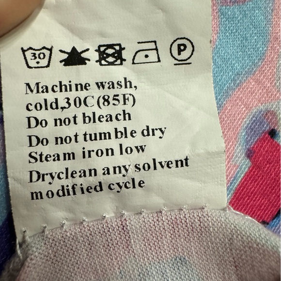 Pink & Purple V-neck Shirt by One Eleven North, Size M - Picture 2 of 5